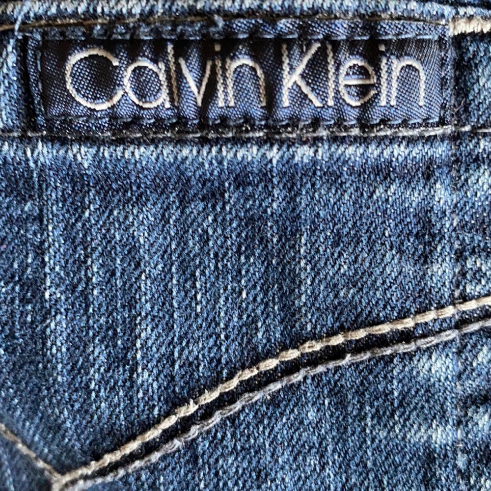 Calvin Klein Jeans - Picture 2 of 4